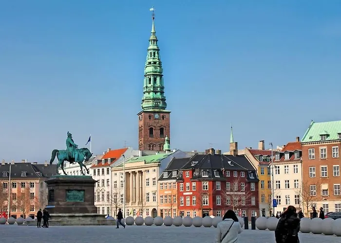 Stylish On Lively Street In Downtown