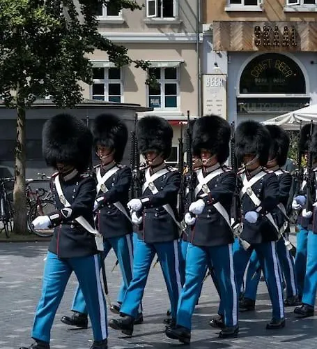 Stylish On Lively Street In Downtown København
