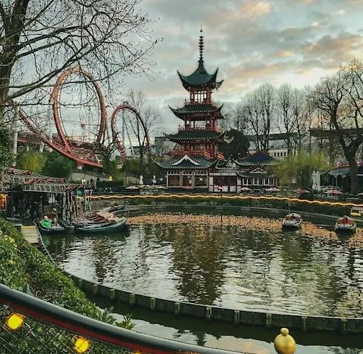 Stylish On Lively Street In Downtown * København