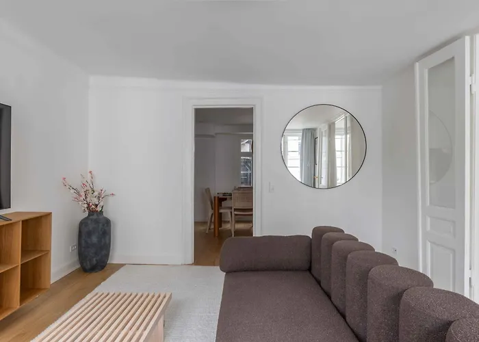 Lejlighed Stylish On Lively Street In Downtown København